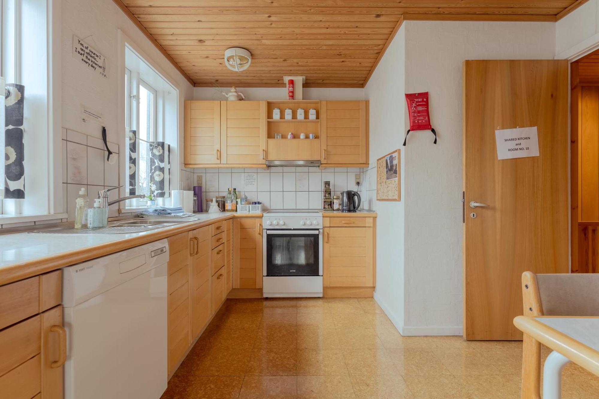 The Cookie Store Guesthouse Tórshavn Zewnętrze zdjęcie